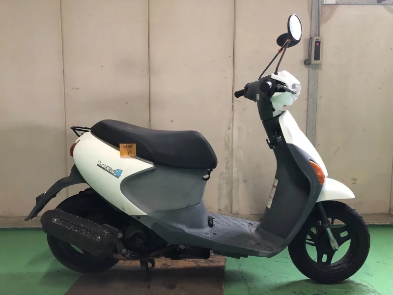 Suzuki LET S4