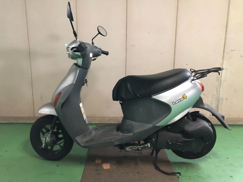 Suzuki LET S4