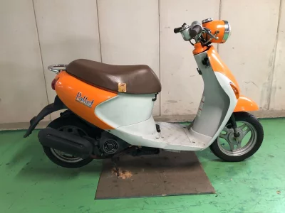 Suzuki LET S4