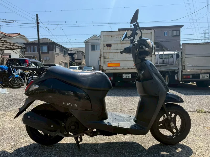 Suzuki LET S