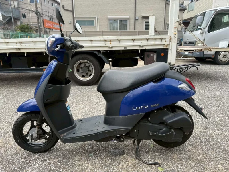 Suzuki LET S
