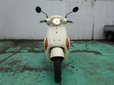 Suzuki LET S5