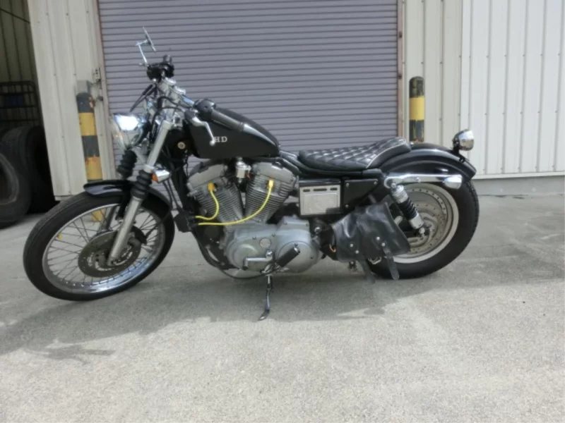 Harley-Davidson HARLEY XL883C