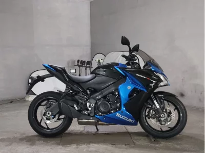 Suzuki GSX-S1000F
