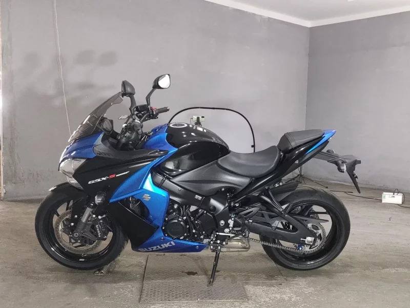 Suzuki GSX-S1000F