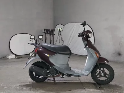 Suzuki LET S4