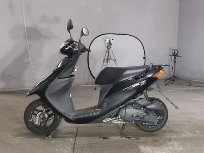 Suzuki ADDRESS V50
