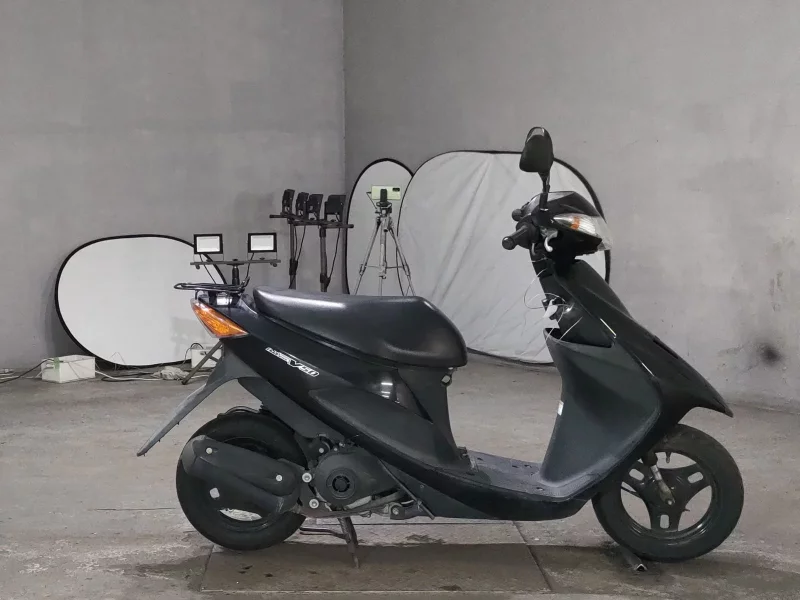 Suzuki ADDRESS V50