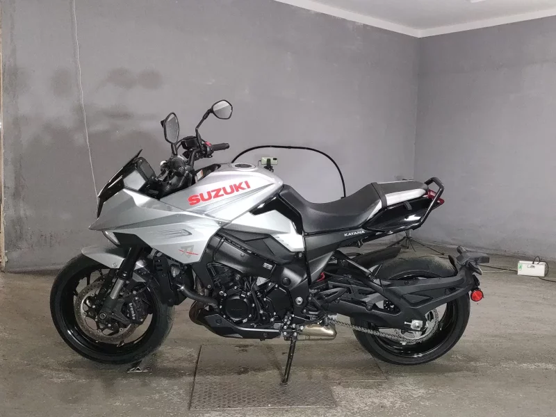 Suzuki KATANA