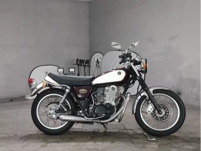 Yamaha SR400-1