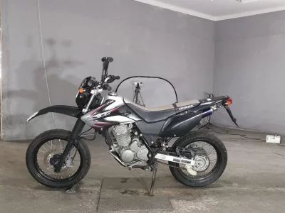 Honda XR230 MOTARD