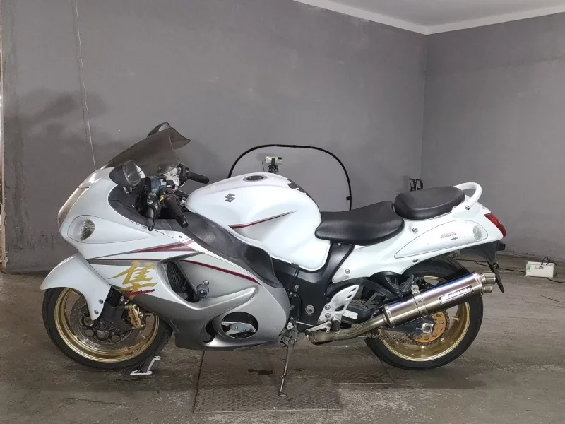 Suzuki GSX1300R HAYABUSA