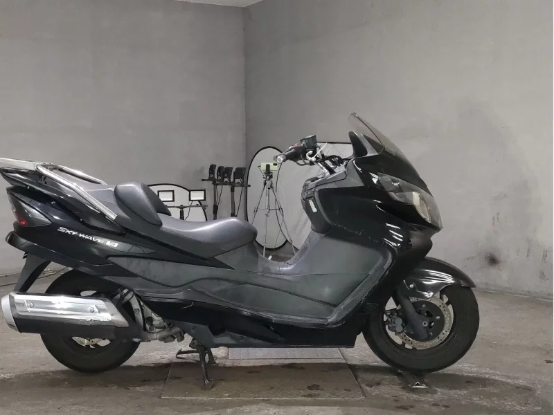 Suzuki SKYWAVE 250S