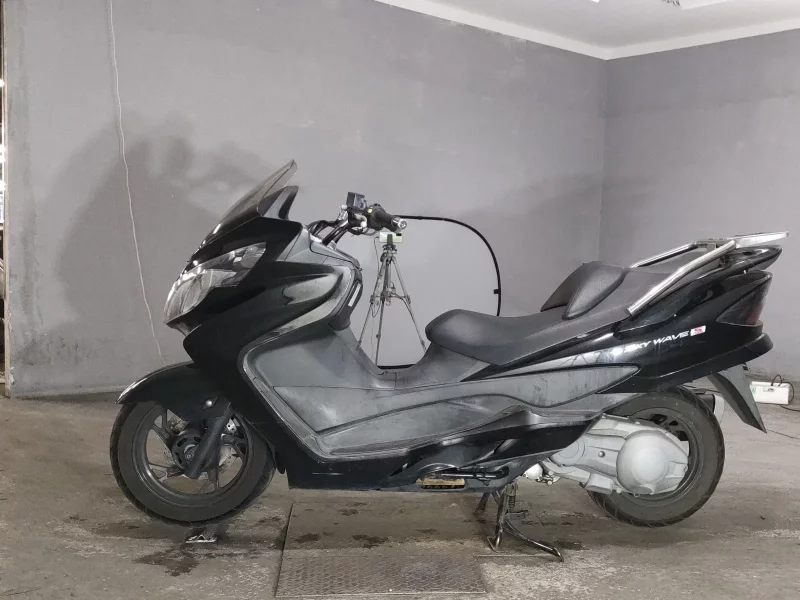 Suzuki SKYWAVE 250S