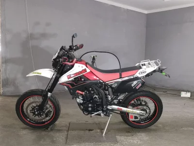 Kawasaki D-TRACKERX