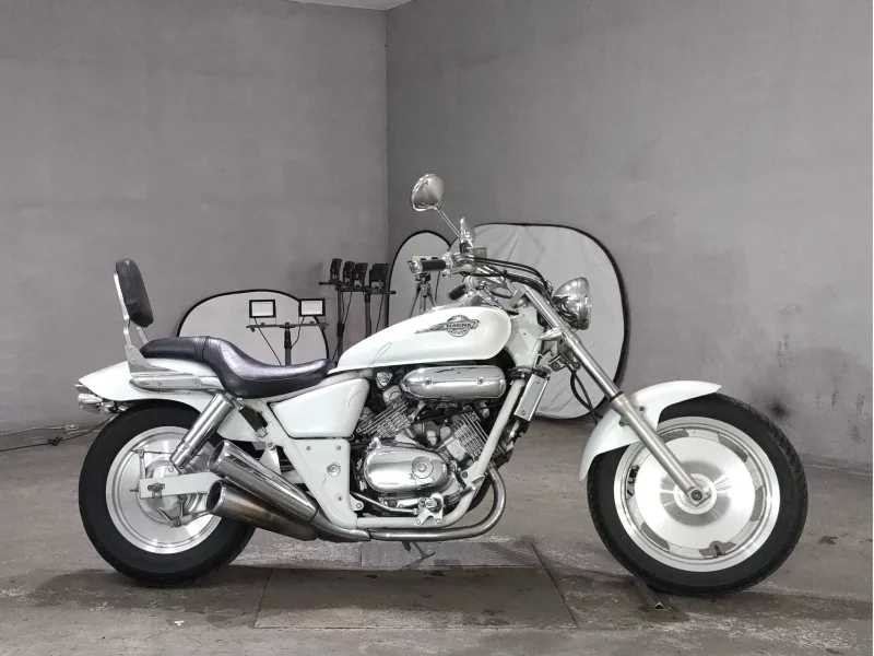 Honda MAGNA 250