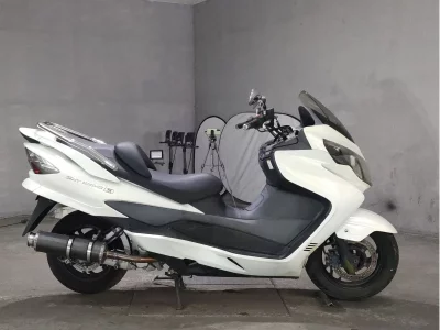 Suzuki SKYWAVE 250S