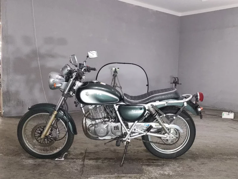 Suzuki ST250E