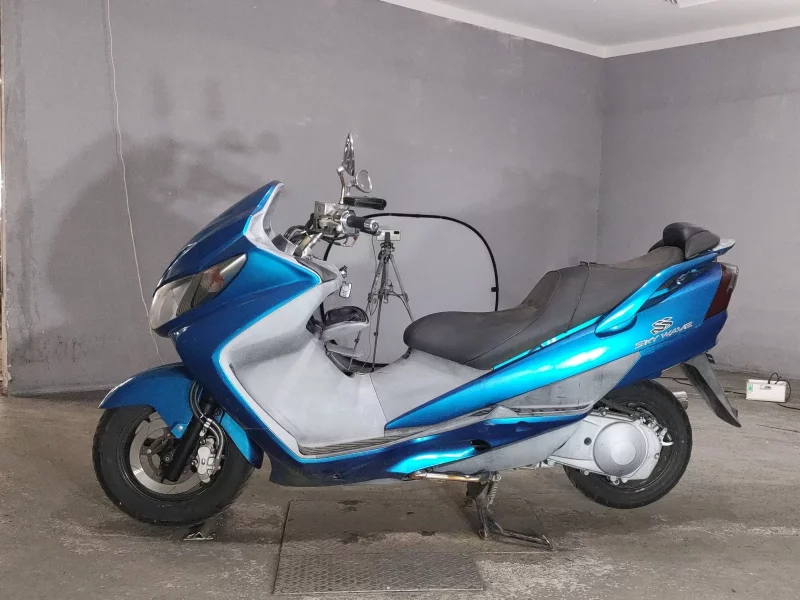 Suzuki SKYWAVE 250SS