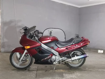 Kawasaki ZZR250