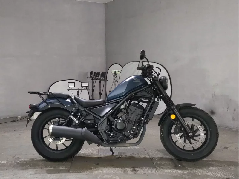 Honda REBEL