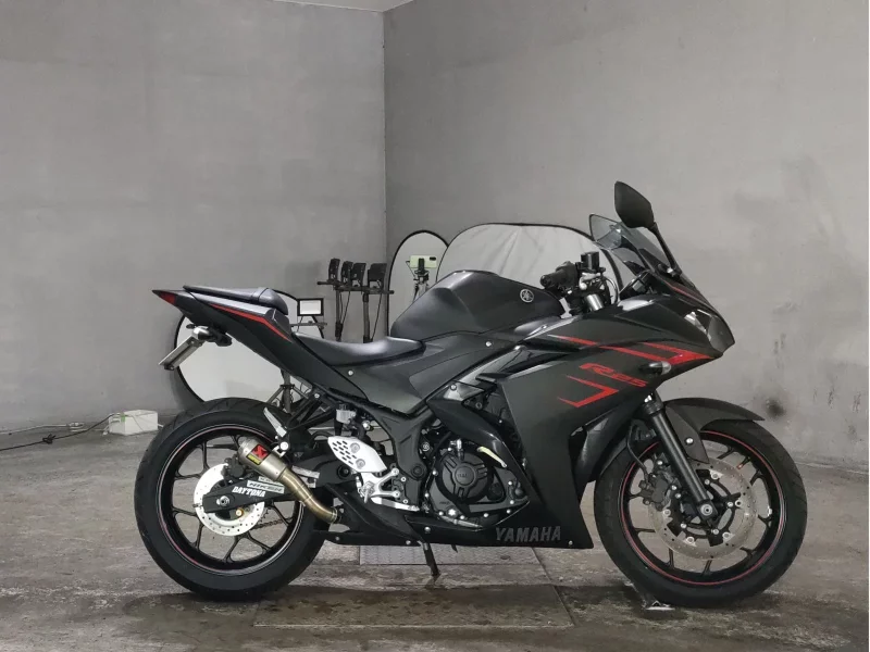 Yamaha YZF-R25