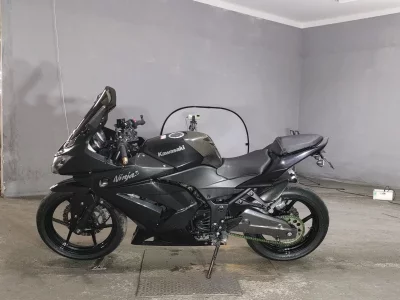 Kawasaki NINJA250R