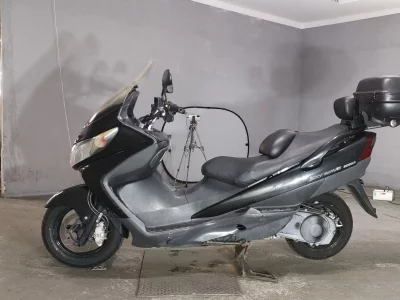 Suzuki SKYWAVE 250S