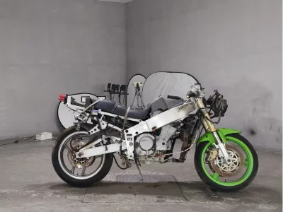 Kawasaki ZXR400