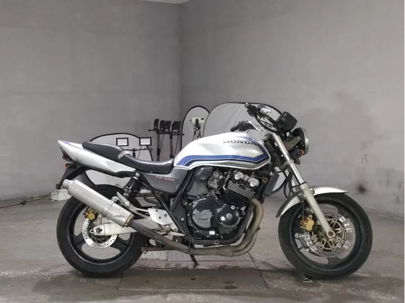 Honda CB400SF TRAINING CAR