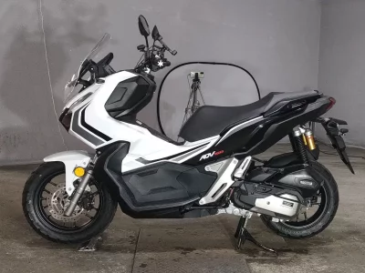 Honda ADV150