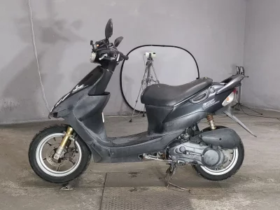 Suzuki ZZ