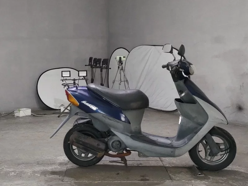 Suzuki LET S2