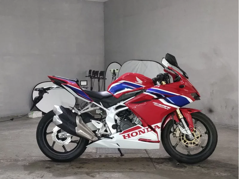 Honda CBR250RR