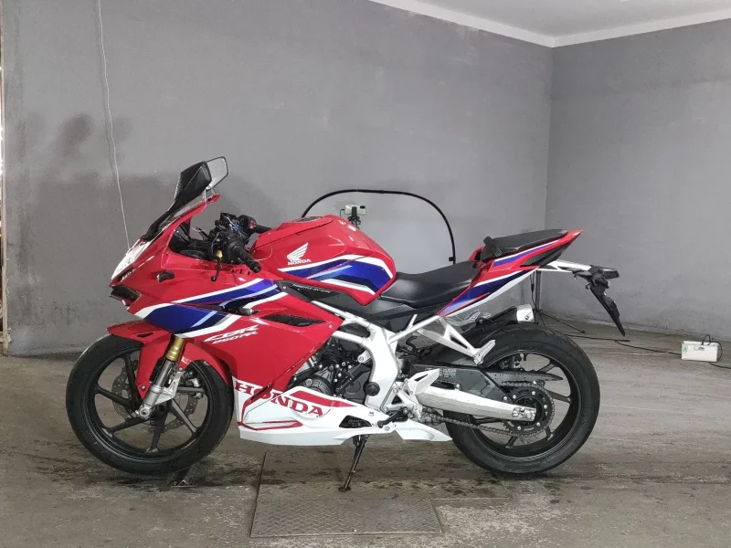 Honda CBR250RR