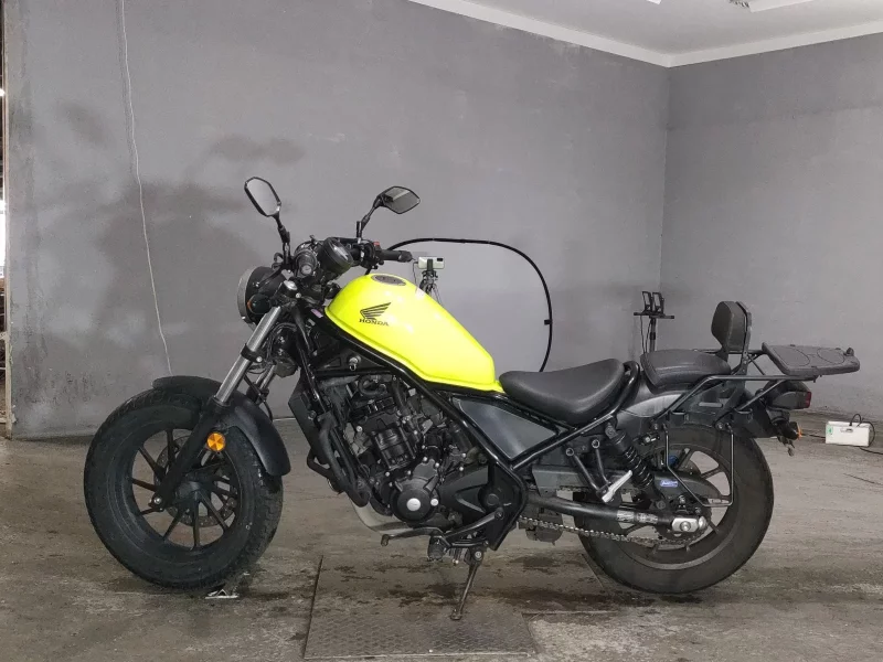 Honda REBEL