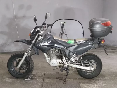 Honda XR100 MOTARD
