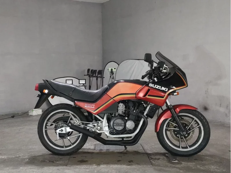 Suzuki GS250