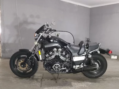 Yamaha V-MAX