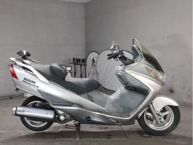 Suzuki SKYWAVE 250