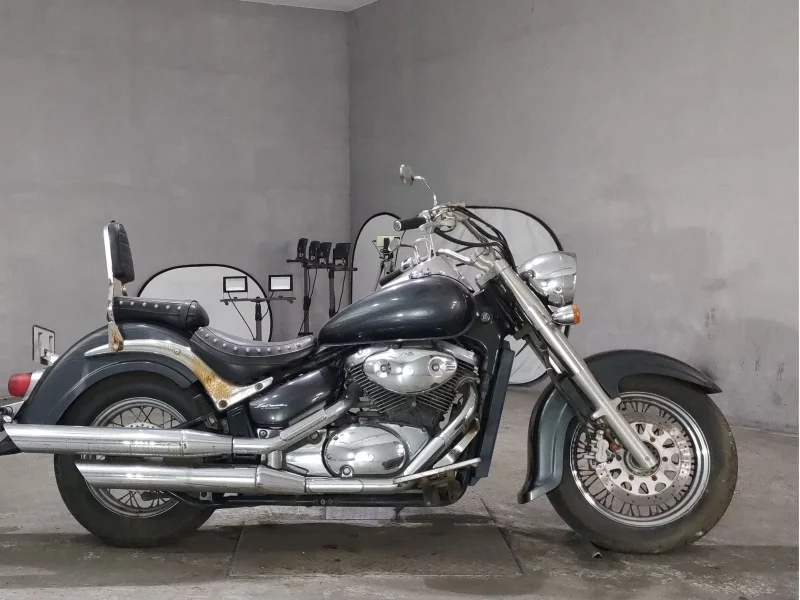 Suzuki INTRUDER 400 CLASSIC