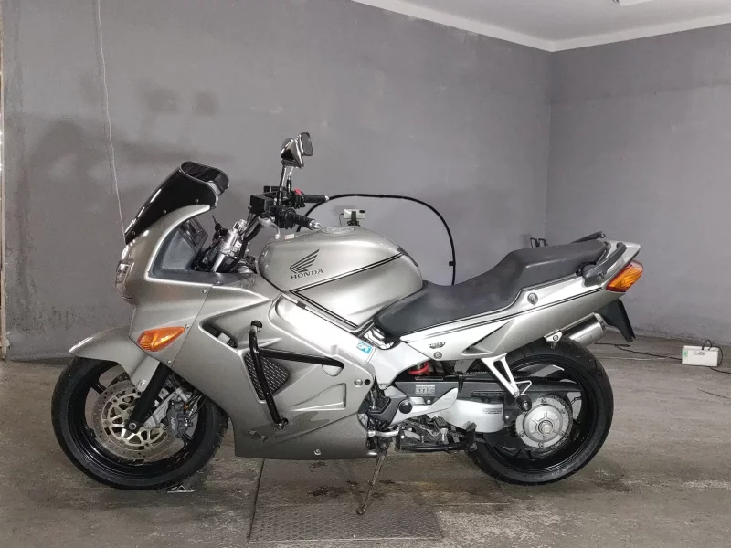 Honda VFR800