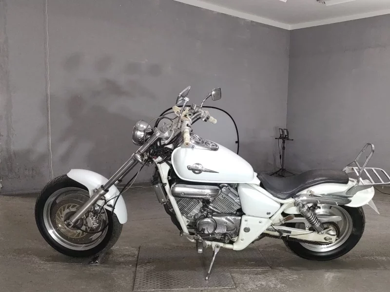 Honda MAGNA 250