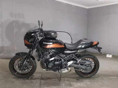 Kawasaki Z900RSKAFE