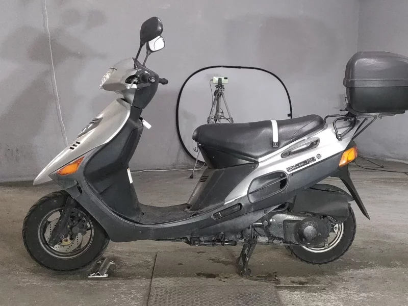 Suzuki VECSTAR150