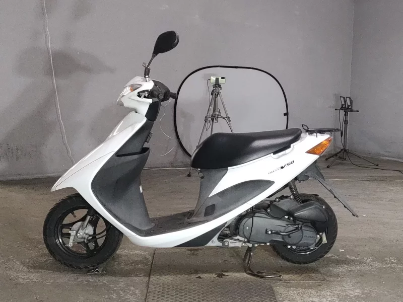 Suzuki ADDRESS V50