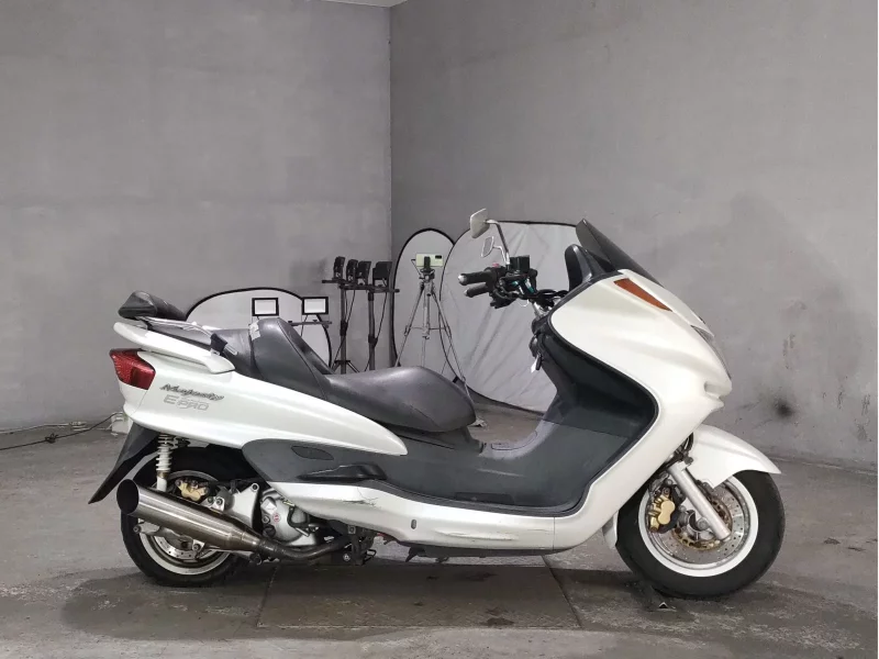 Yamaha MAJESTY 250C
