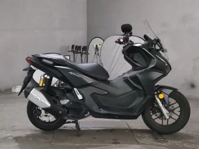 Honda ADV160