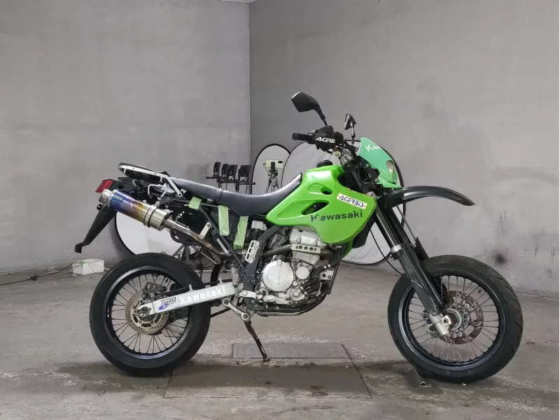 Kawasaki D-TRACKER