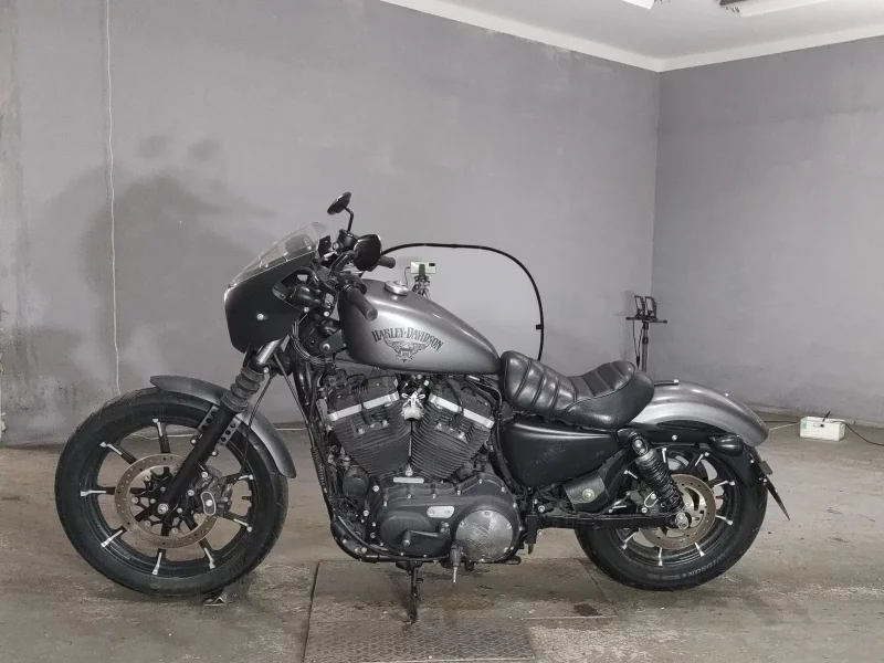 Harley-Davidson HARLEY XL883N